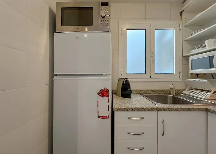 In Lloret Near Lloret Апартаменти Льорет-де-Мар